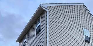 Siding Removal and Disposal in Monroeville, IN